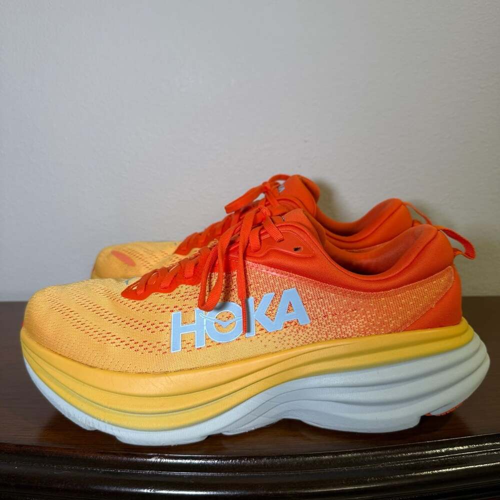 Hoka Bondi 8 Running Shoes Puffin's Bill Amber Yellow Men's Size 10.5D